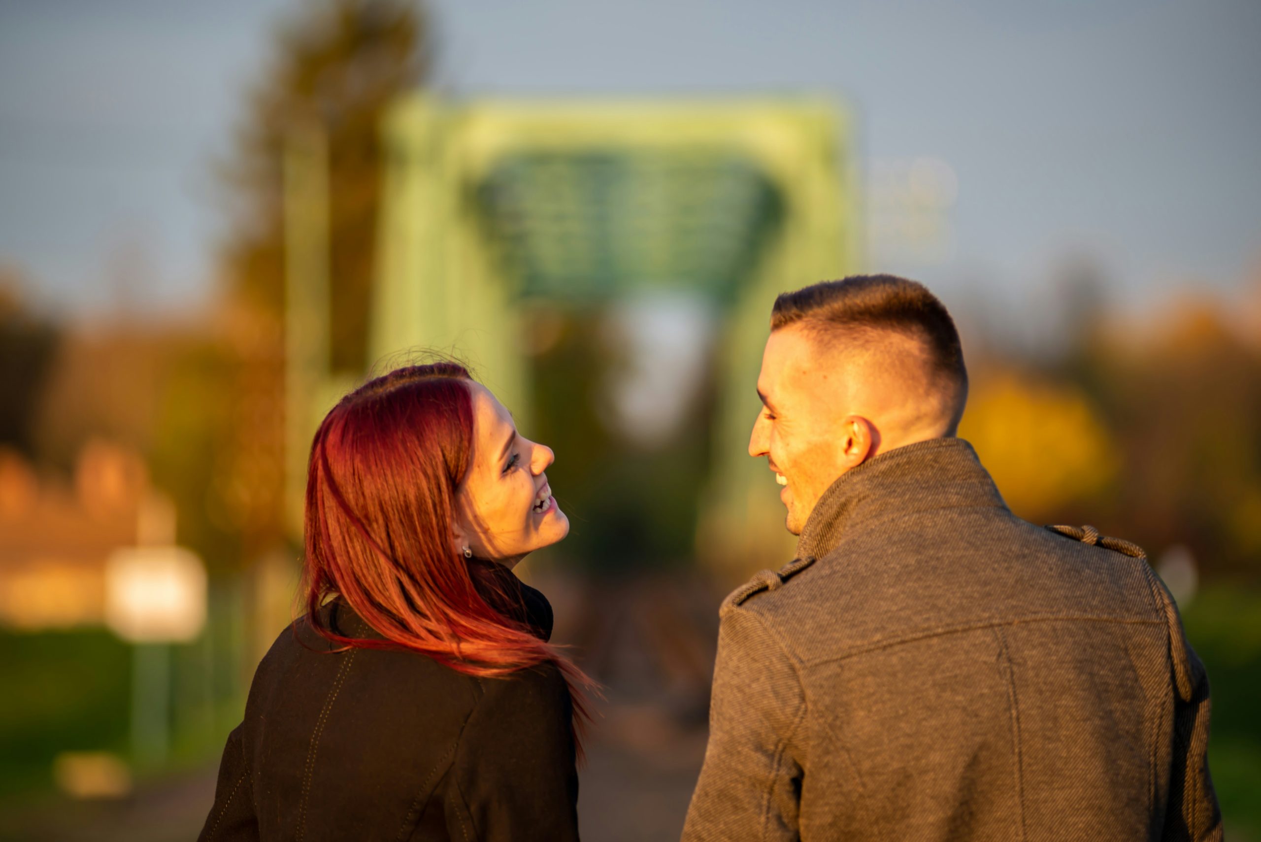Understanding Social Cues in Dating for Autistic Adults